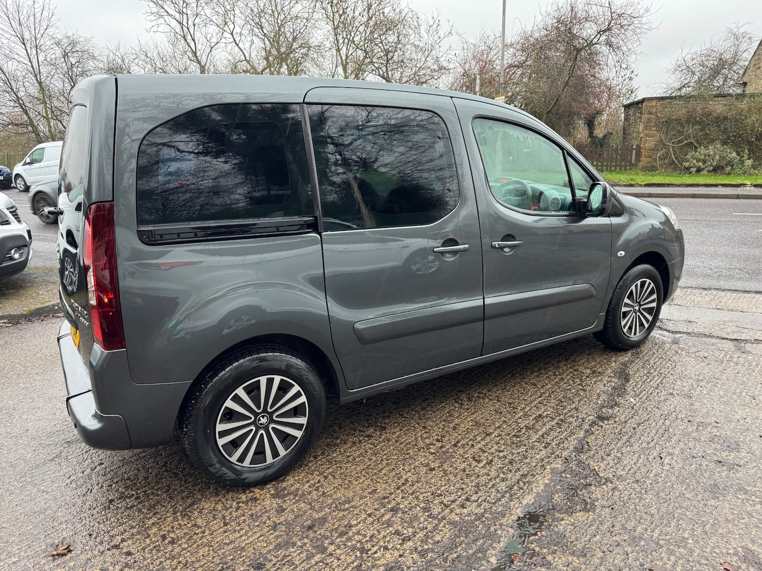 Used Peugeot Partner Tepee 2015 for sale - 77274156: Photo 4