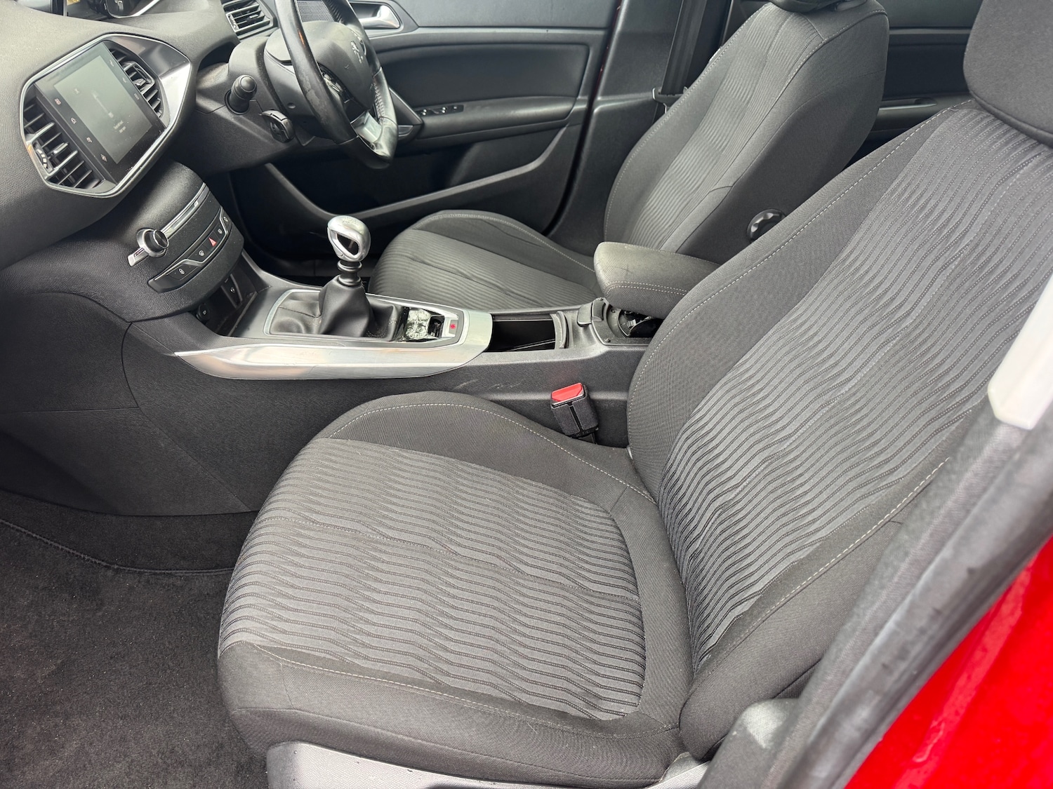 Used Peugeot 308 2015 for sale - 77271888: Photo 6