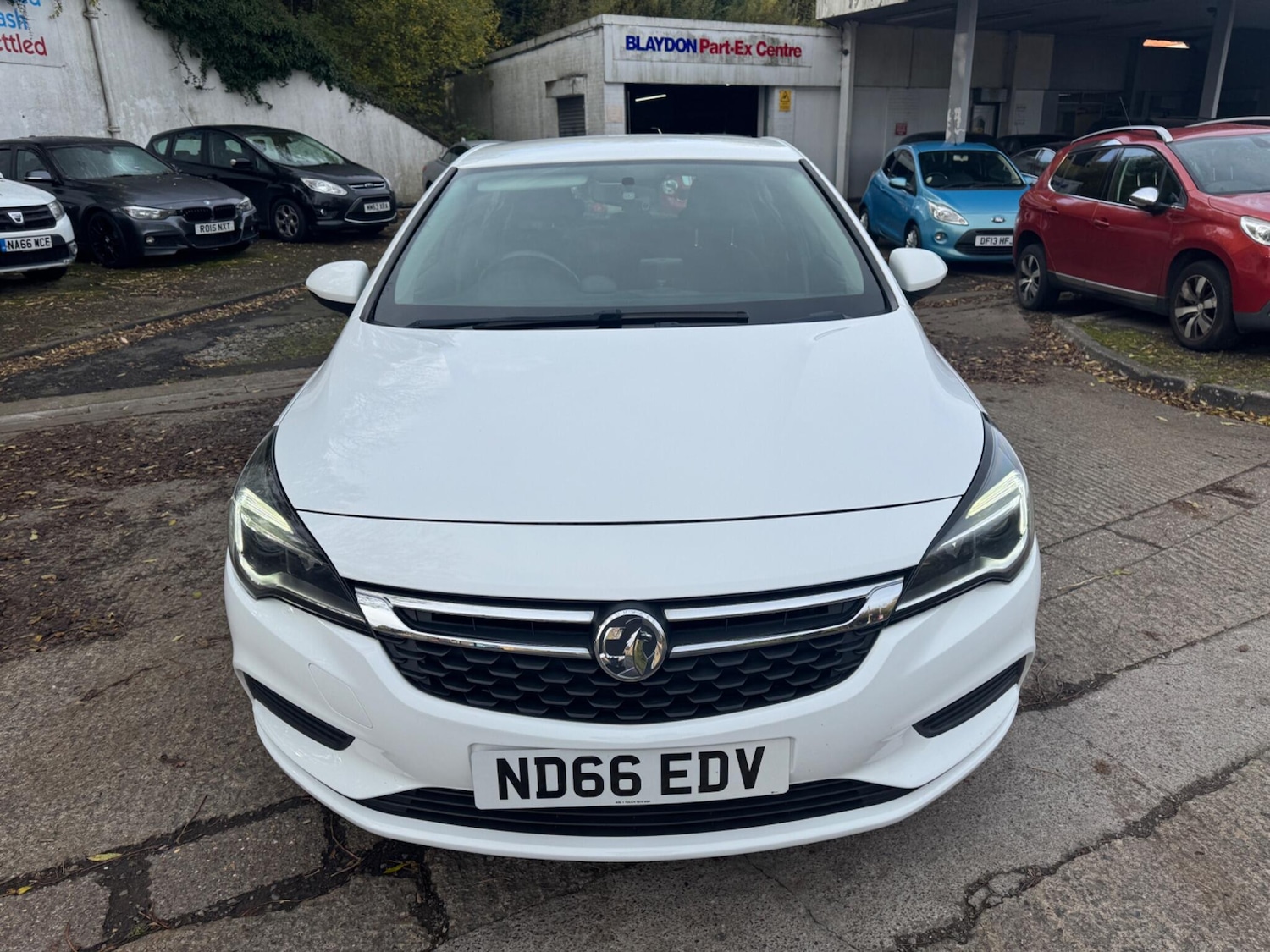 Used Vauxhall Astra 2016 for sale - 76360990: Photo 3