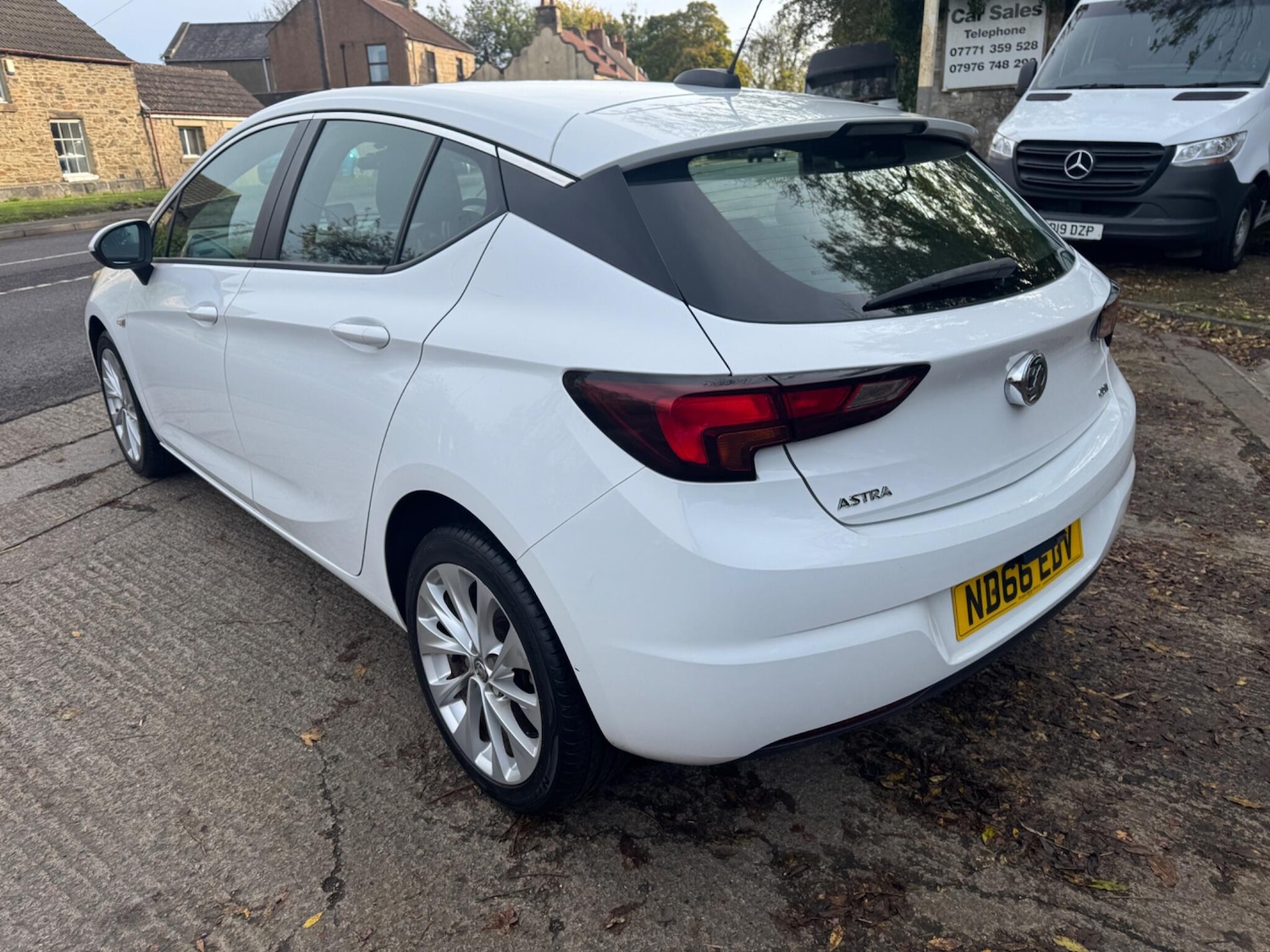 Used Vauxhall Astra 2016 for sale - 76360990: Photo 5