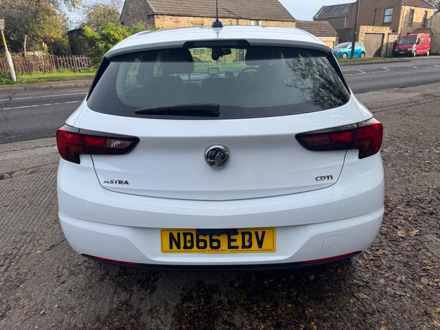 Used Vauxhall Astra 2016 for sale - 76360990: Photo 6