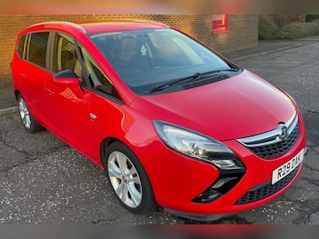 2015 (64) - 2.0 CDTi SRi 5dr