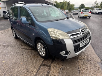 Used Citroen Berlingo 2011 for sale - 75781274: Photo