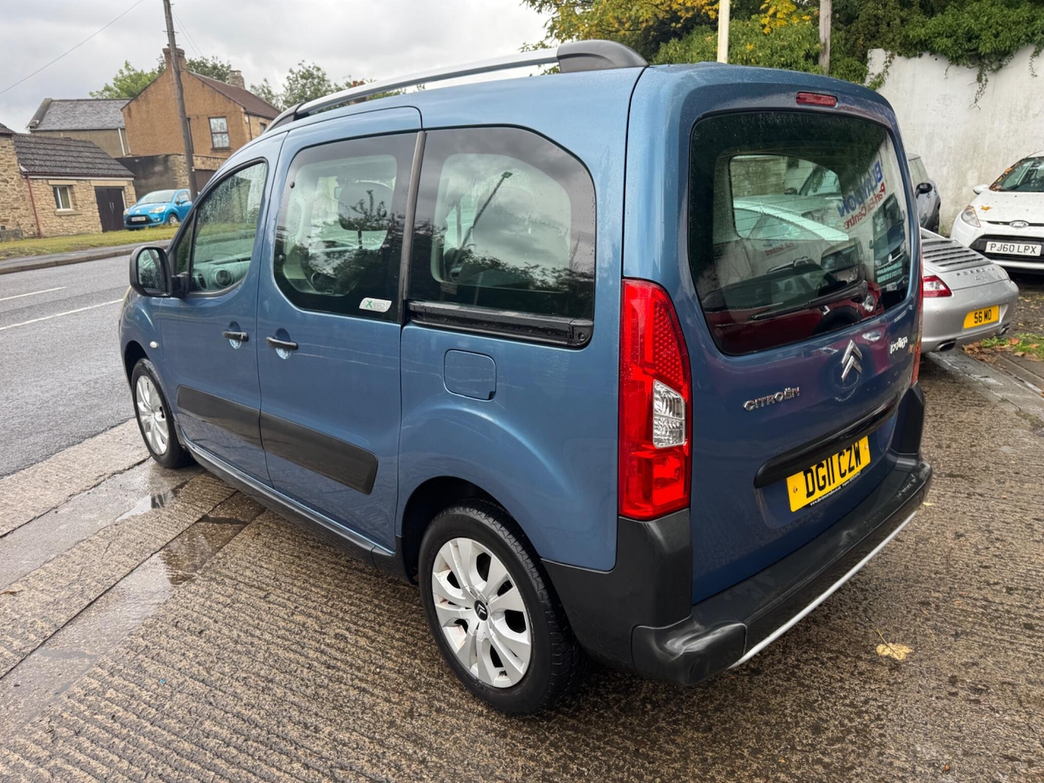 Vehicle 4