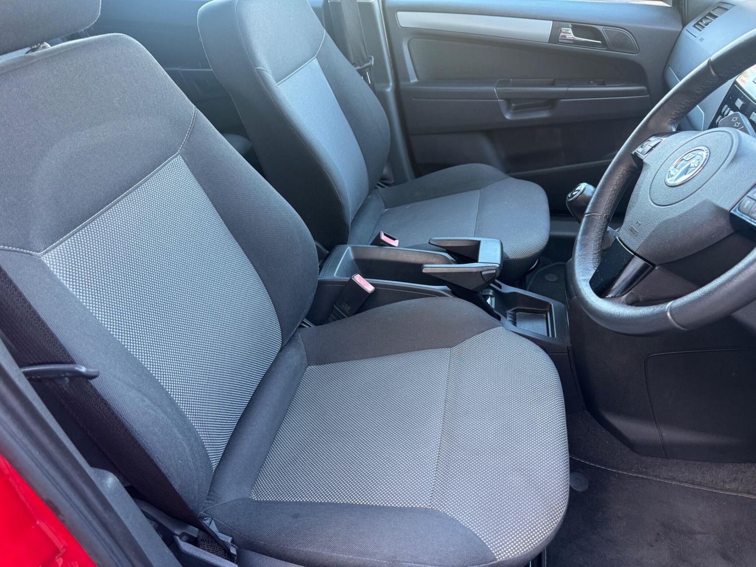 Used Vauxhall Zafira 2013 for sale - 76398963: Photo 6