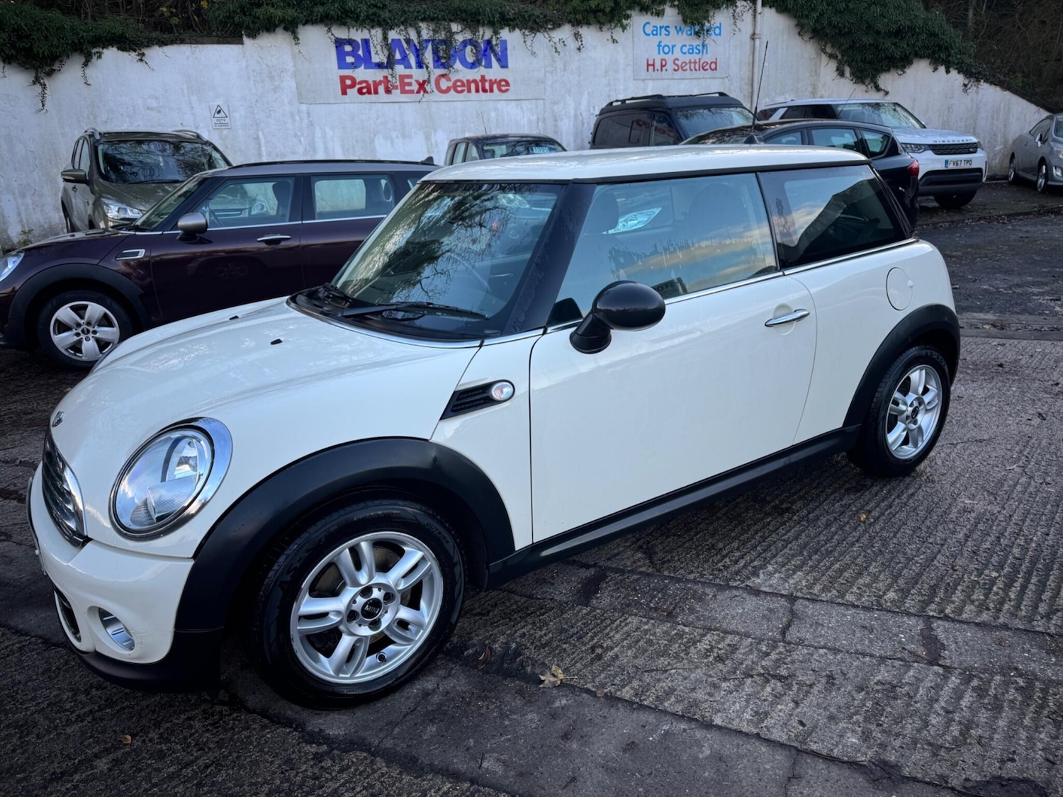 Used MINI Hatch 2011 for sale - 76658653: Photo 1