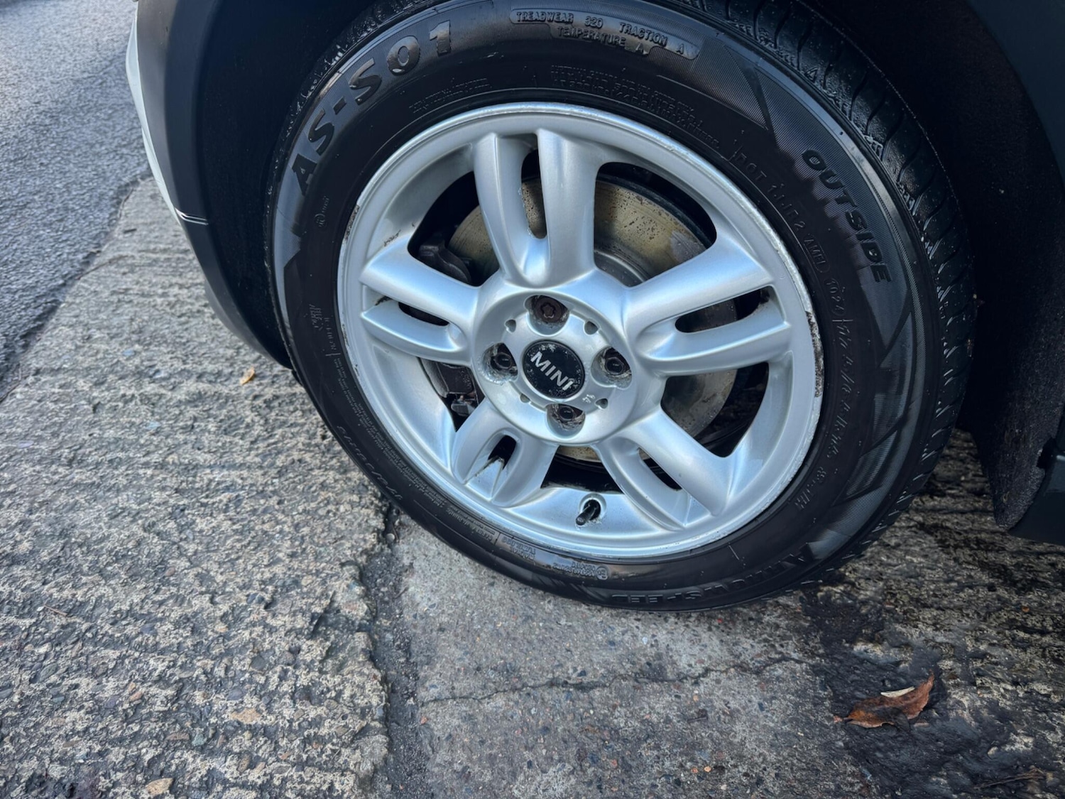 Used MINI Hatch 2011 for sale - 76658653: Photo 11