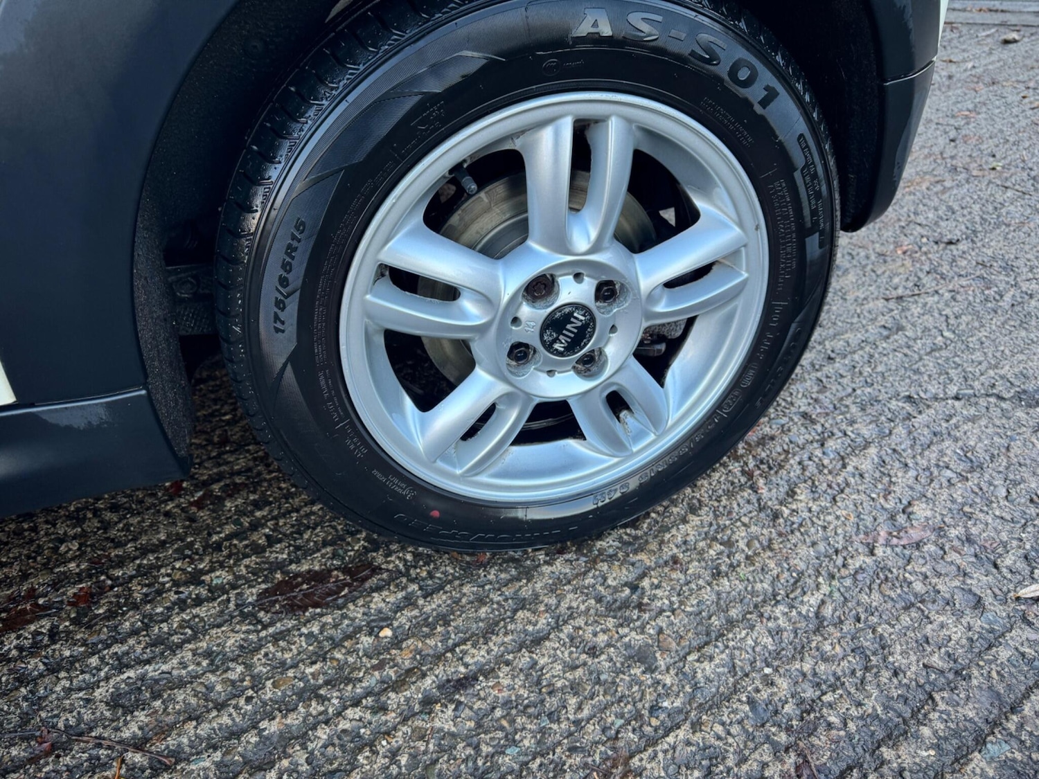 Used MINI Hatch 2011 for sale - 76658653: Photo 12