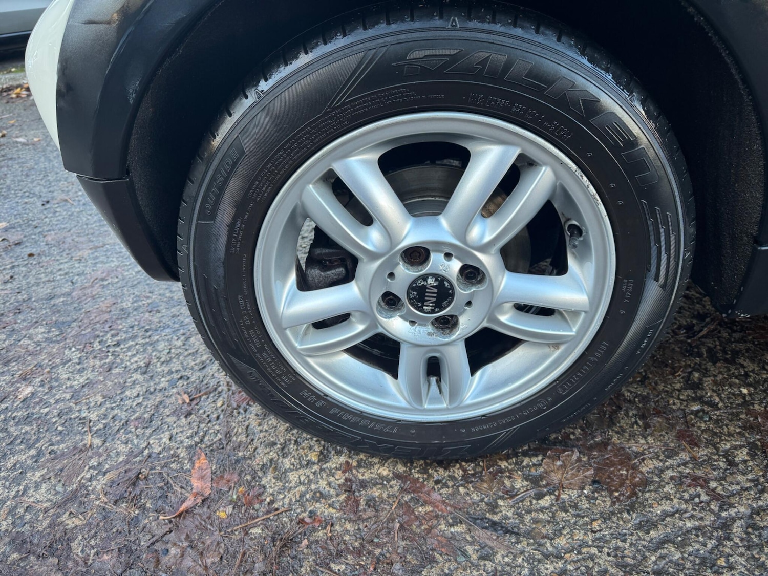 Used MINI Hatch 2011 for sale - 76658653: Photo 13