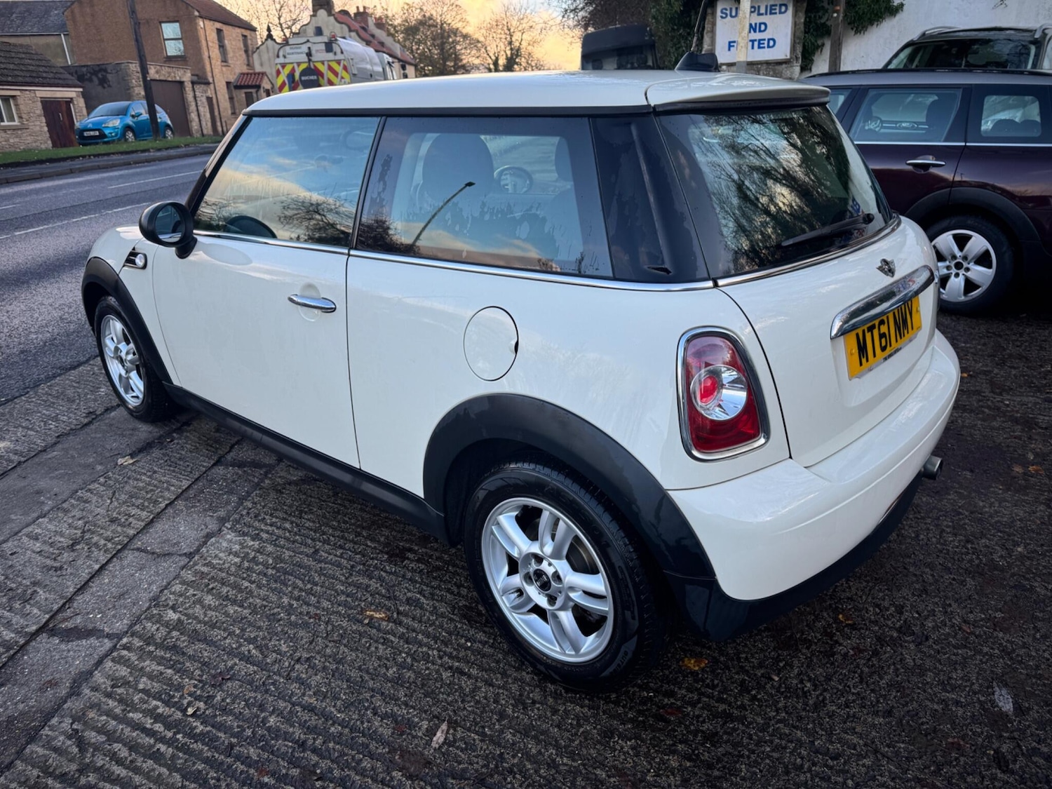 Used MINI Hatch 2011 for sale - 76658653: Photo 7