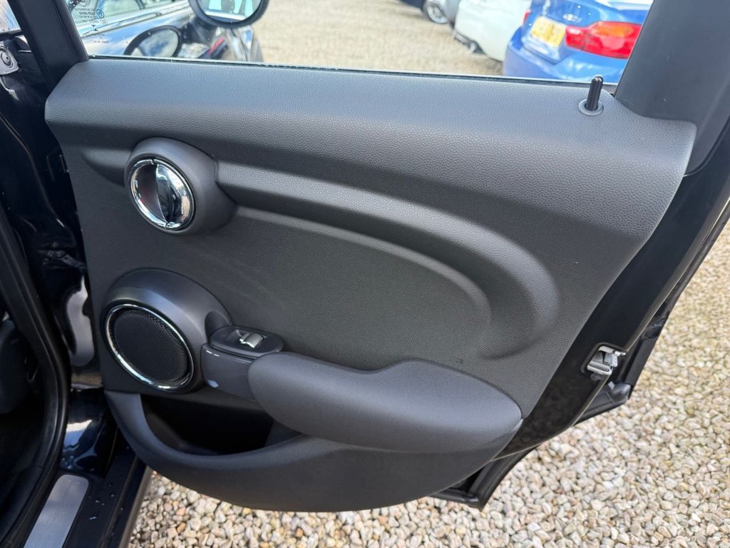 Used MINI Hatch 2015 for sale - 78167075: Photo 12