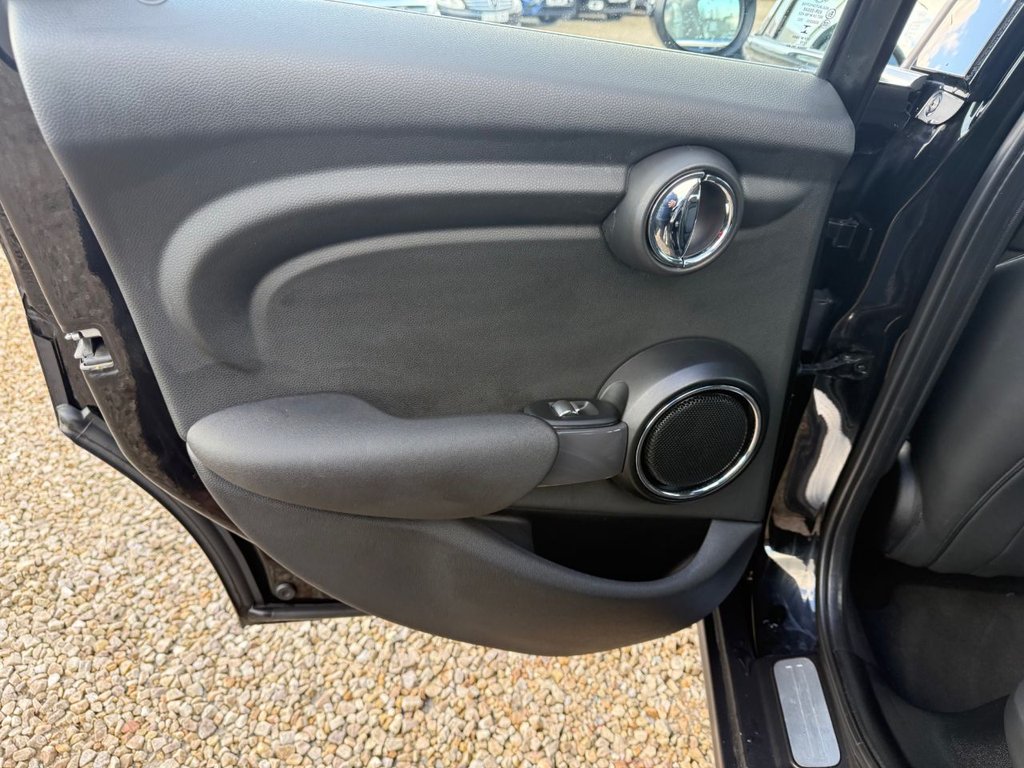 Used MINI Hatch 2015 for sale - 78167075: Photo 17