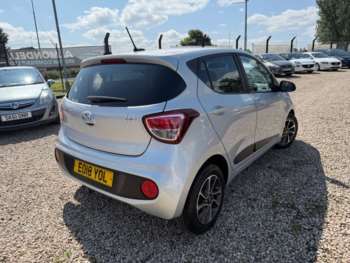 Used Hyundai i10 2018 for sale - 74592675: Photo
