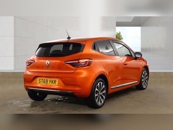 Used Renault Clio 2020 for sale - 79197538: Photo