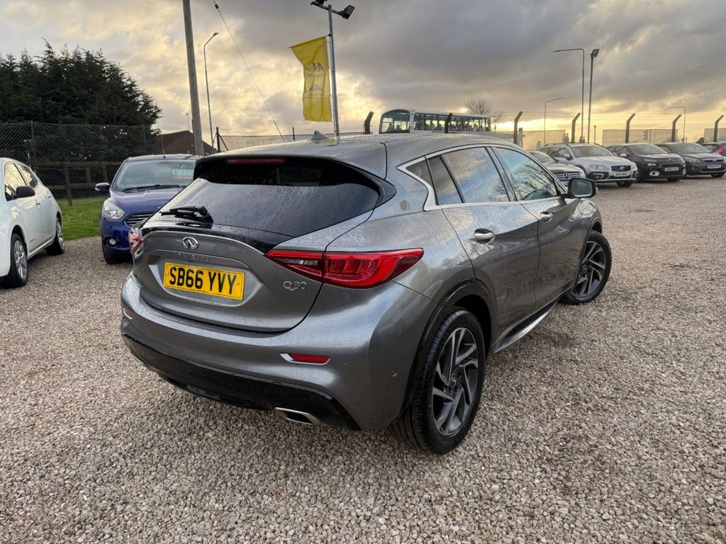 Used Infiniti Q30 2017 for sale - 78167142: Photo 3