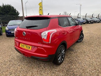 Used Ssangyong Tivoli 2017 for sale - 77780700: Photo