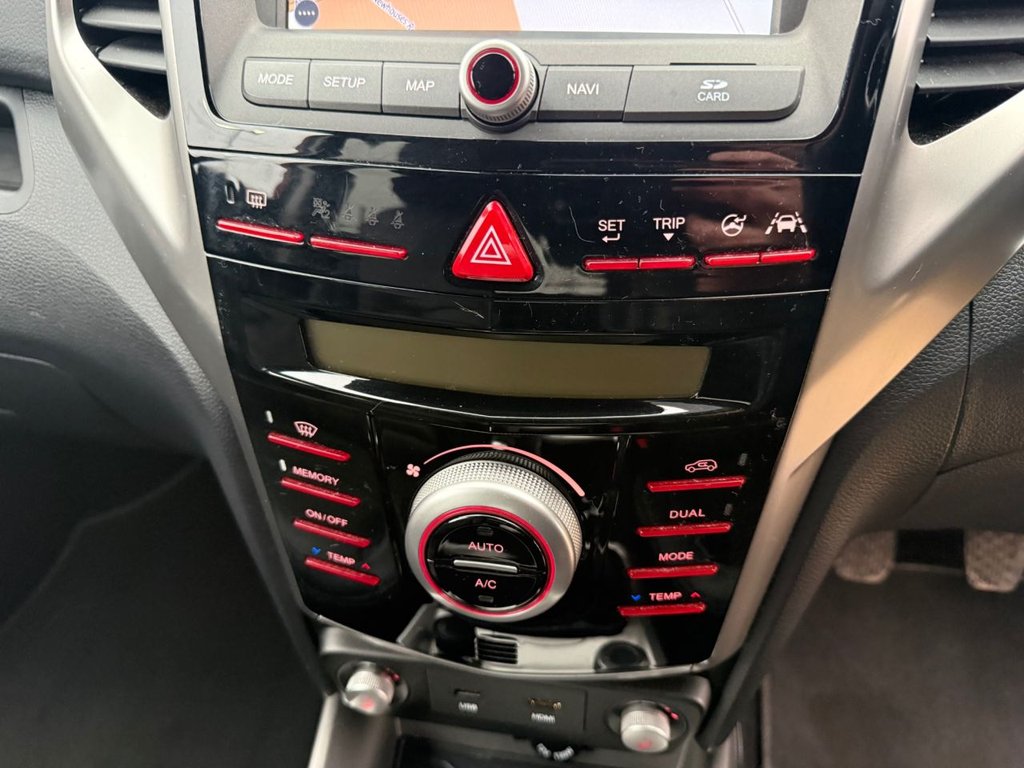 Used Ssangyong Tivoli 2017 for sale - 77825969: Photo 36