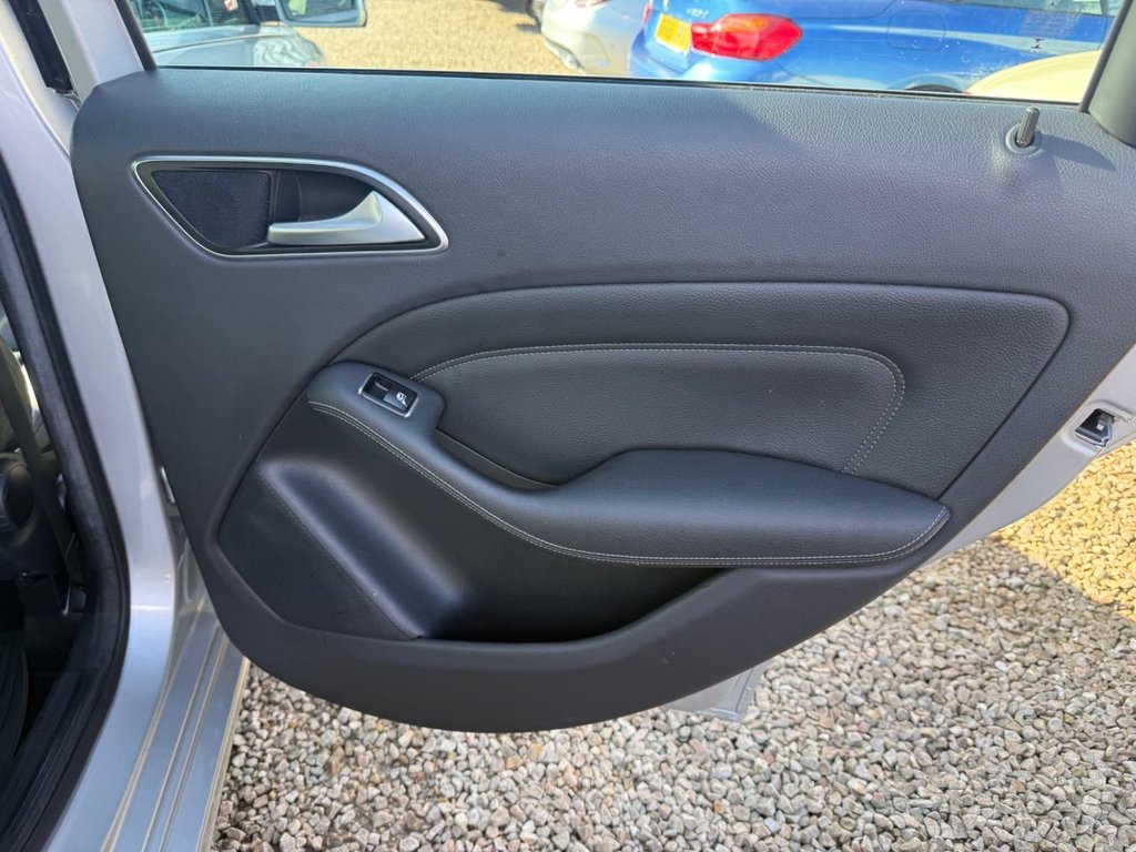 Used Mercedes-Benz B Class 2015 for sale - 78166869: Photo 10