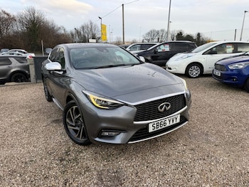 Used Infiniti Q30 2017 for sale - 78677585: Photo