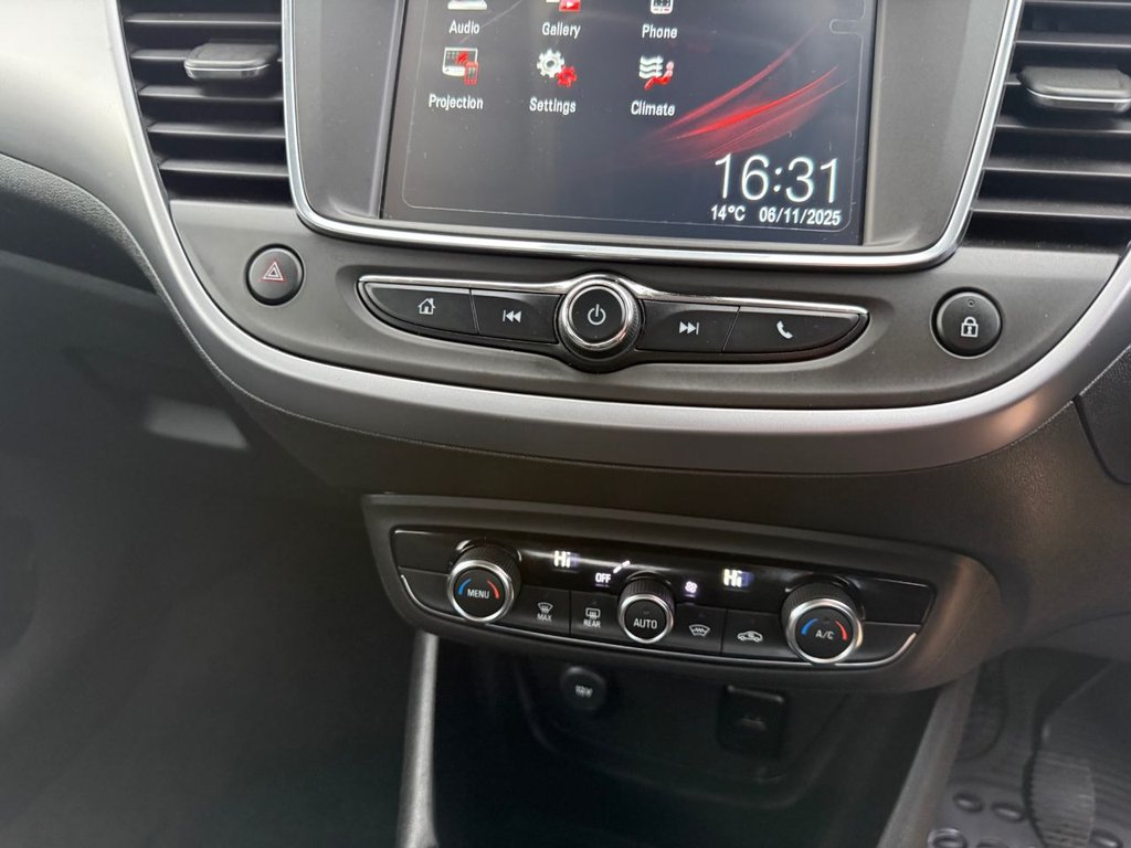 Used Vauxhall Crossland X 2017 for sale - 77820465: Photo 31