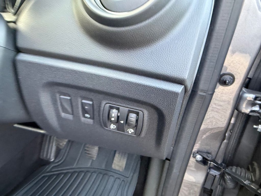 Used Renault Captur 2018 for sale - 77451559: Photo 27