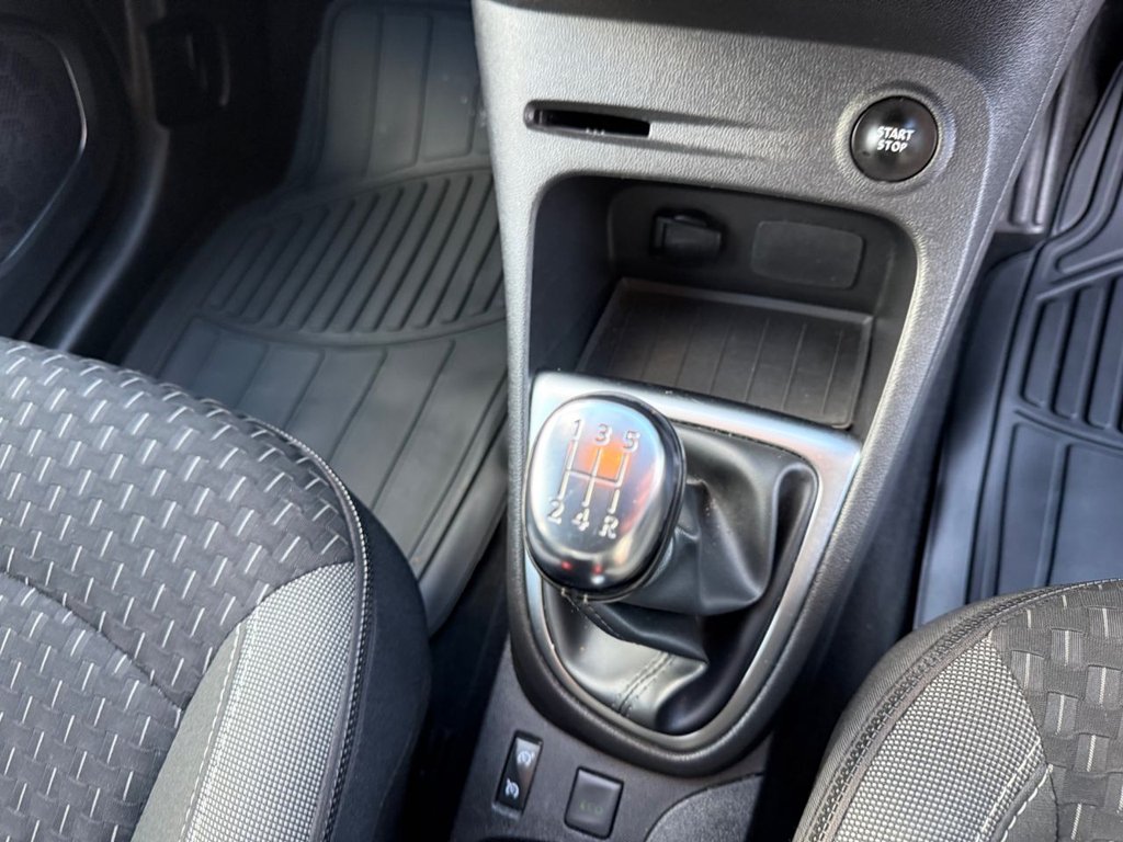 Used Renault Captur 2018 for sale - 77451559: Photo 37