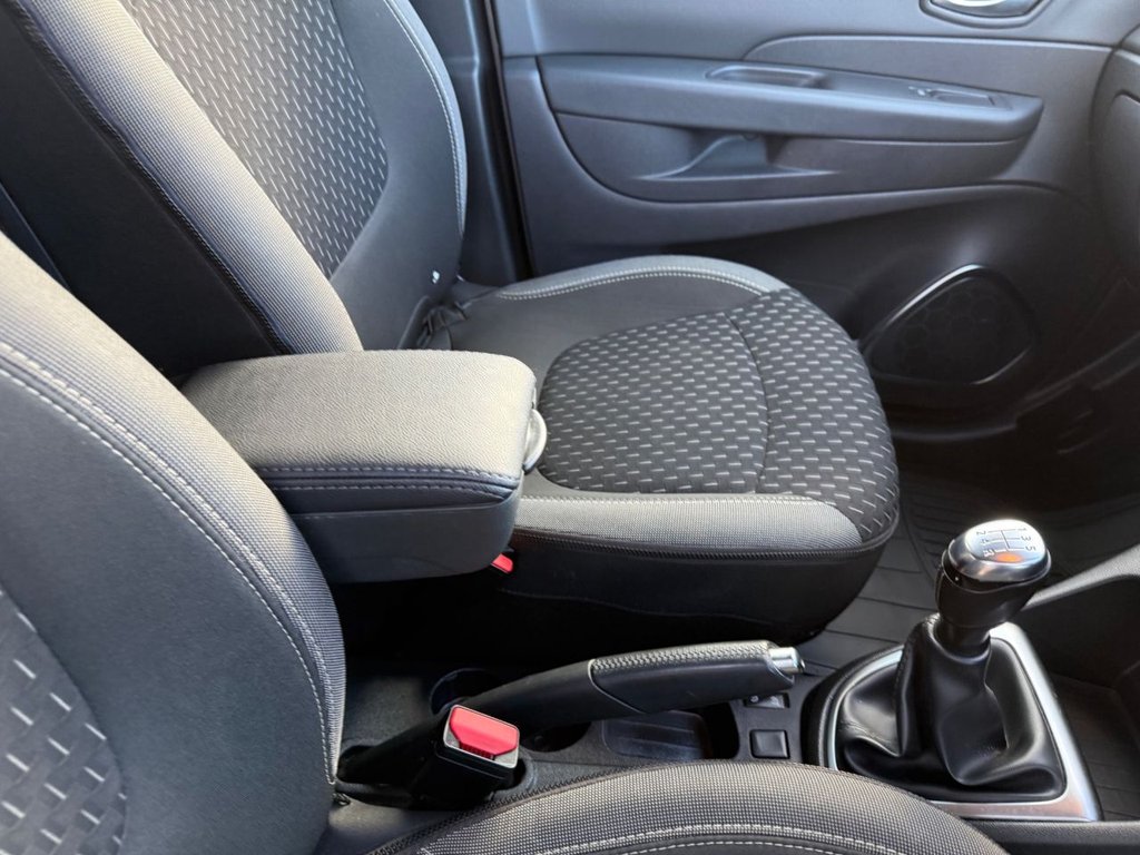 Used Renault Captur 2018 for sale - 77451559: Photo 39