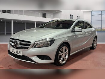 Used Mercedes-Benz A-Class 2015 for sale - 77880061: Photo
