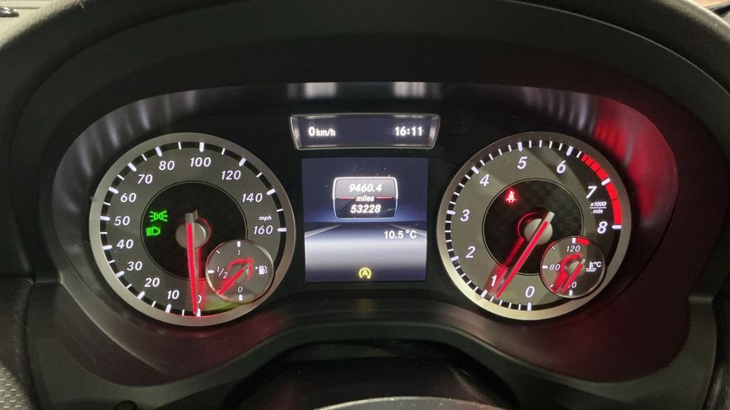 Used Mercedes-Benz A-Class 2015 for sale - 77880061: Photo 9