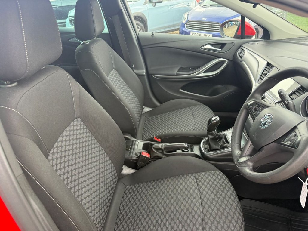 Used Vauxhall Astra 2017 for sale - 78124623: Photo 29