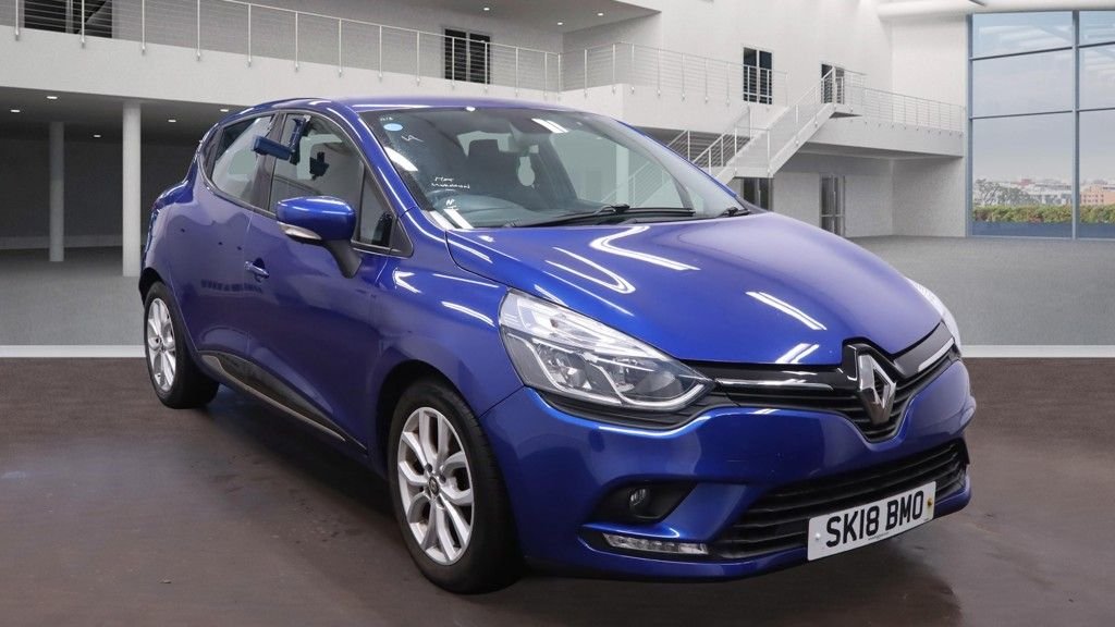 Used Renault Clio 2018 for sale - 77920288: Photo 2