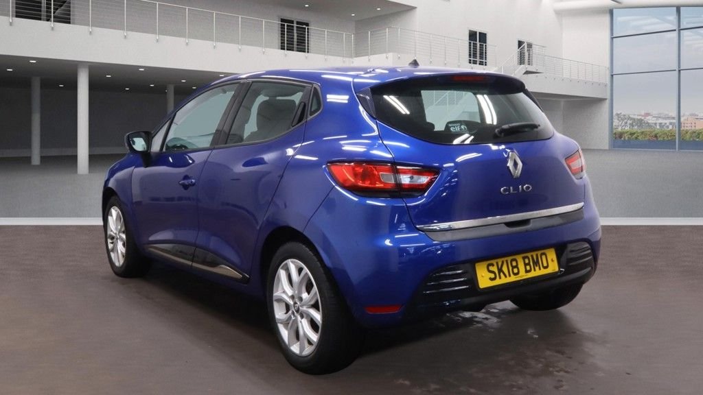 Used Renault Clio 2018 for sale - 77920288: Photo 3