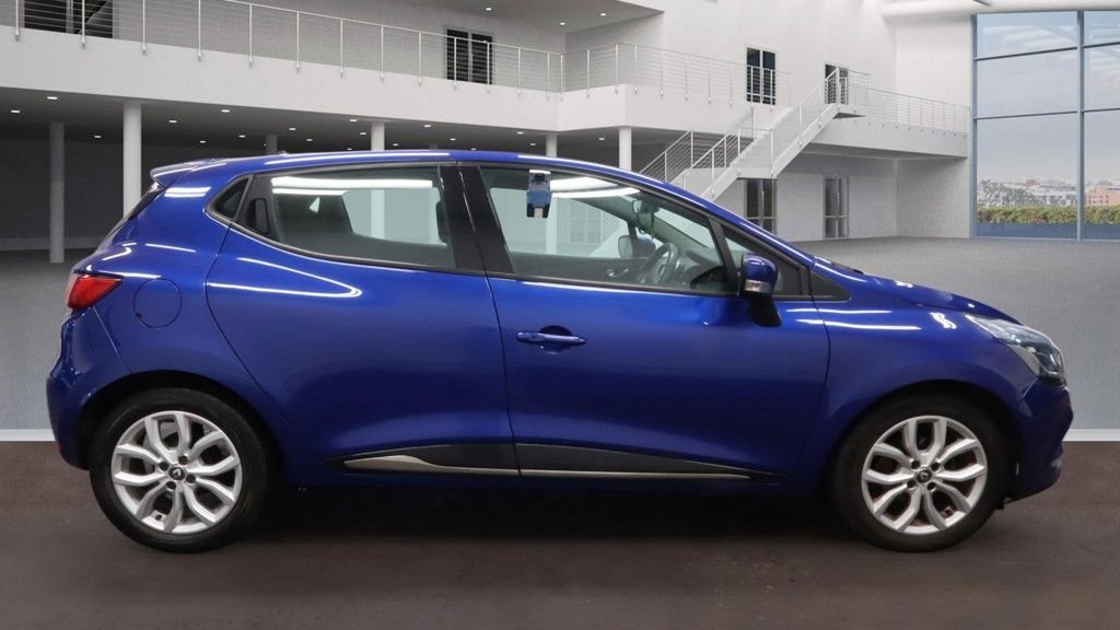 Used Renault Clio 2018 for sale - 77920288: Photo 5