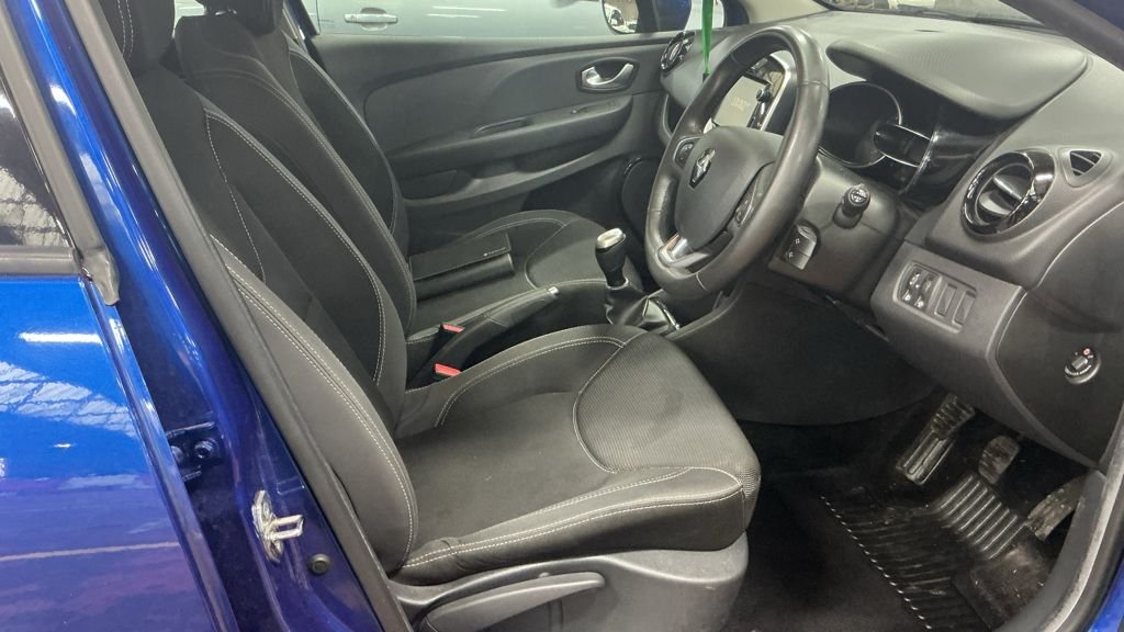 Used Renault Clio 2018 for sale - 77920288: Photo 8