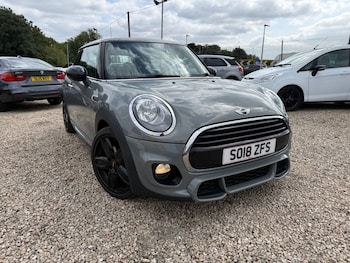 Used MINI Hatch 2018 for sale - 79607554: Photo
