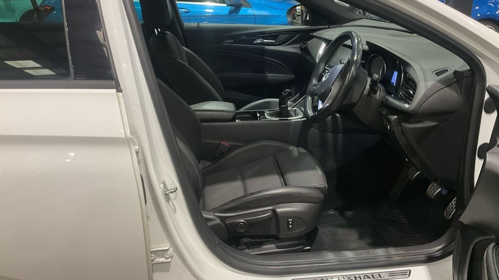 Used Vauxhall Insignia 2017 for sale - 78167097: Photo 8