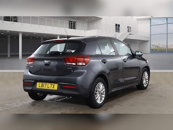 Used Kia Rio 2017 for sale - 77631887: Photo