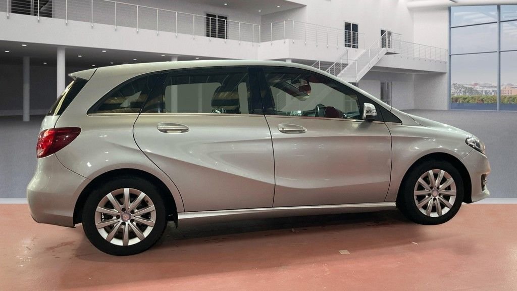 Used Mercedes-Benz B Class 2015 for sale - 77880063: Photo 5