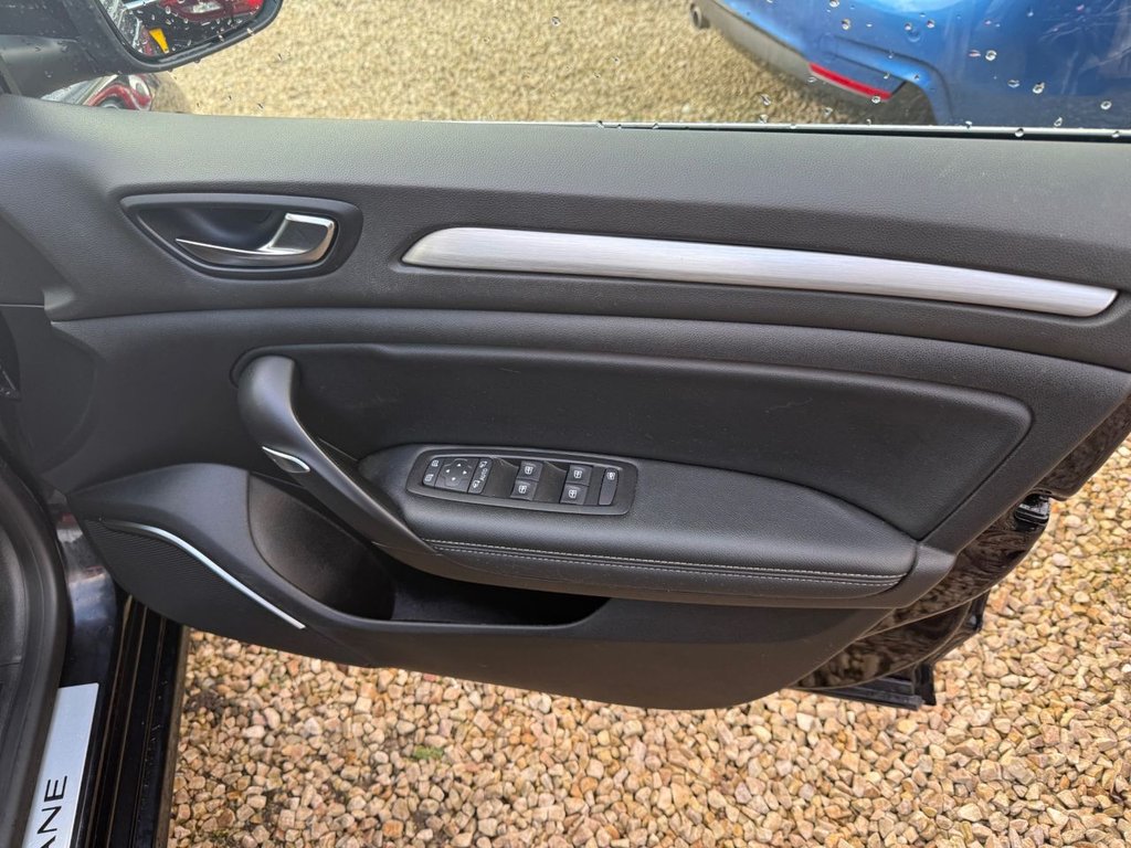 Used Renault Megane 2017 for sale - 77451772: Photo 26