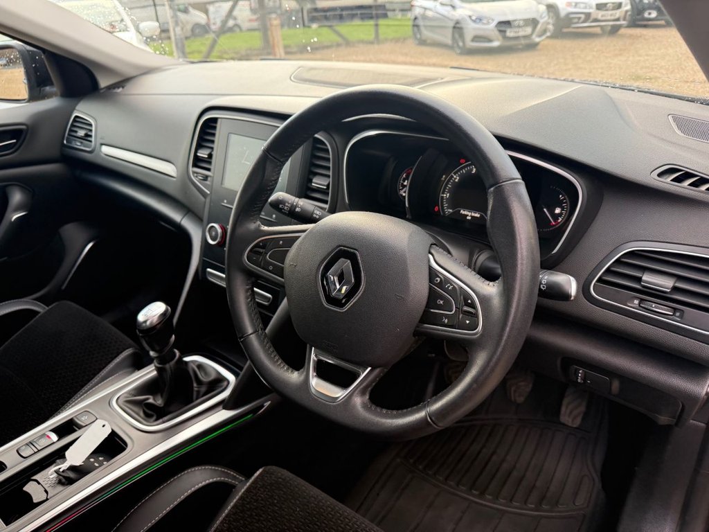 Used Renault Megane 2017 for sale - 77451772: Photo 31