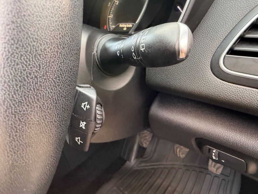 Used Renault Megane 2017 for sale - 77451772: Photo 32