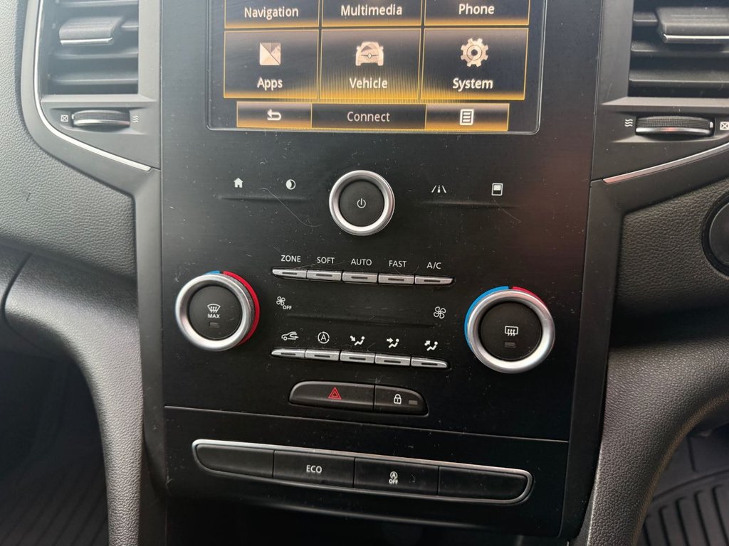 Used Renault Megane 2017 for sale - 77451772: Photo 38