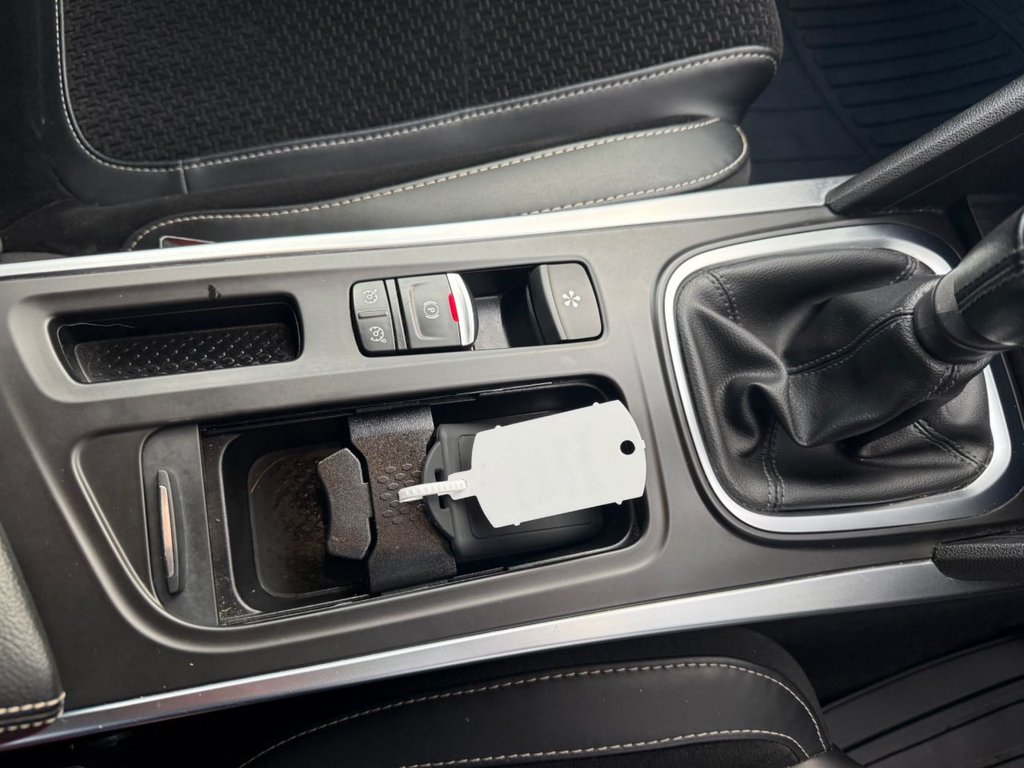 Used Renault Megane 2017 for sale - 77451772: Photo 42