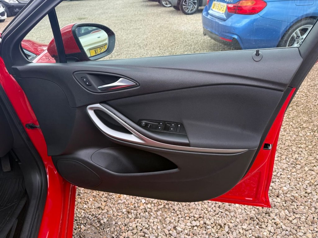 Used Vauxhall Astra 2017 for sale - 78166967: Photo 25
