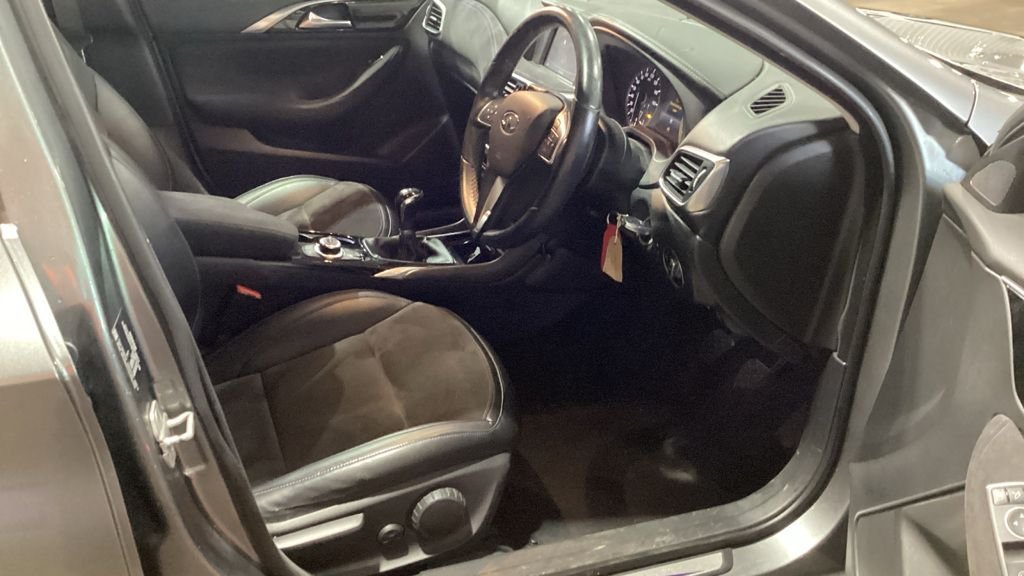 Used Infiniti Q30 2017 for sale - 77583496: Photo 5