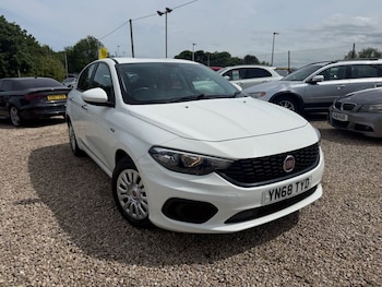 Used Fiat Tipo 2018 for sale - 78918924: Photo