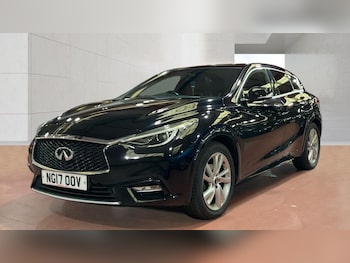 Used Infiniti Q30 2017 for sale - 79573920: Photo