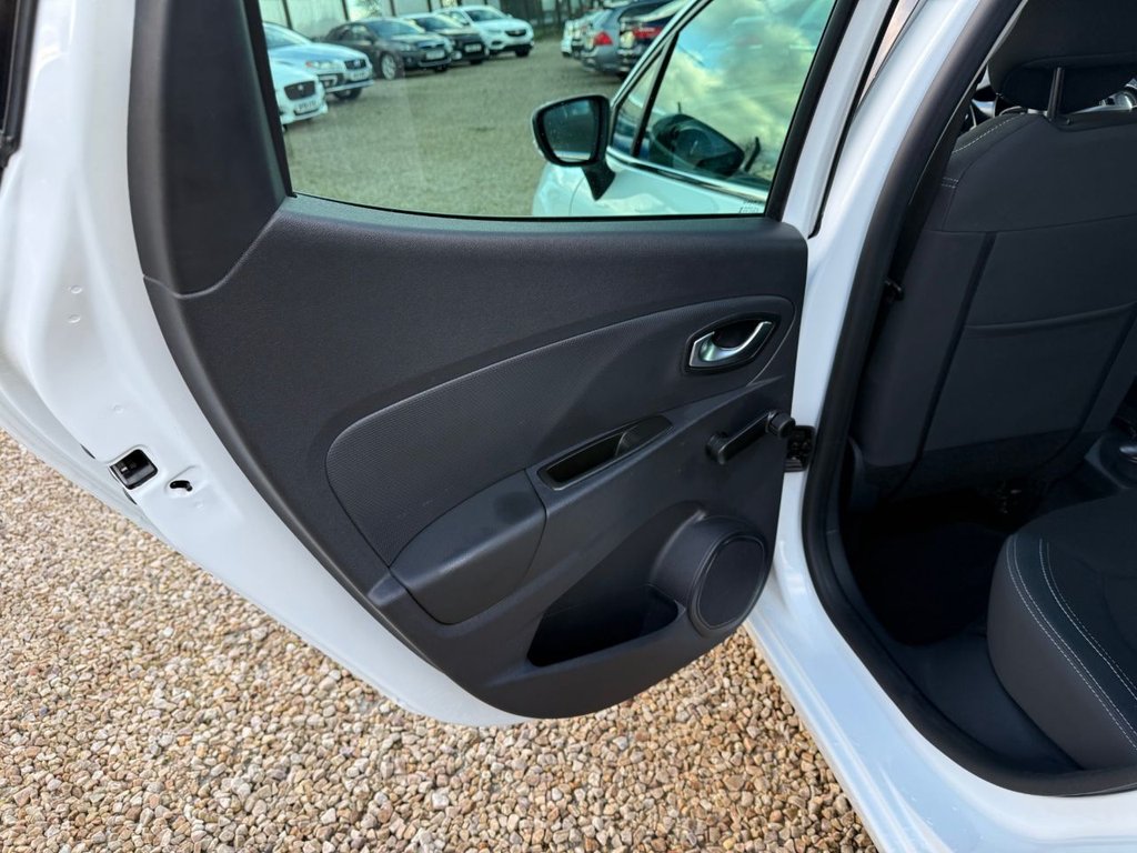 Used Renault Clio 2019 for sale - 77451688: Photo 16