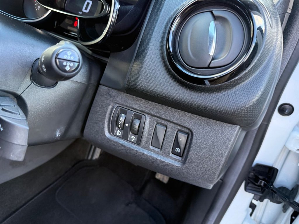 Used Renault Clio 2019 for sale - 77451688: Photo 29