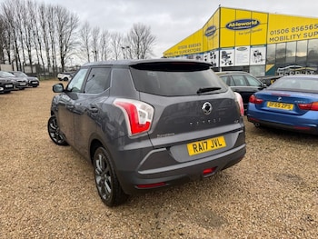 Used Ssangyong Tivoli 2017 for sale - 77451499: Photo